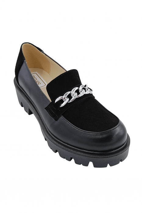 Pantofi mocasini damă, piele naturală box, piele velur, ornament lanț, negru. SANDALI [2]