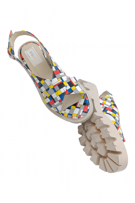 Sandale damă fara toc, piele naturală, imprimeu, talpă ușoară, bareta cataramă, carouri multicolor [5]