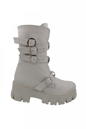 Ghete cu catarame - Ghete damă casual, piele naturală bizon, patru barete cu catarame, talpă ușoară, crampoane mari, bej deschis, Sandali