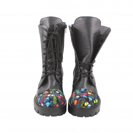 Ghete damă casual, piele naturală bizon, talpă ușoară, crampoane mari, negru, buline colorate, Sandali [2]