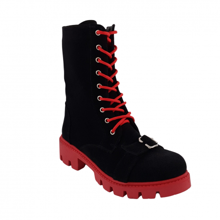 Ghete cu catarame - Ghete damă casual, piele naturală, talpă roșie, crampoane mari, șireturi roșii, negru velur, Sandali