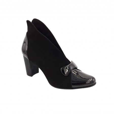 Botine cu toc gros - Botine damă elegante, piele naturală întoarsă, piele lăcuit, toc mediu gros, negru.