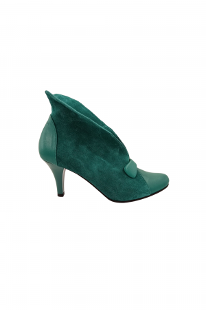 Botine cu toc subțire - Botine damă eleganți, piele naturală întoarsă, piele box, toc cui, verde.