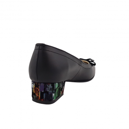 Pantofi damă eleganți, vârf pătrat, piele naturală, toc mic gros îmbrăcat, fundă, picasso, negru, Sandali [1]