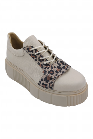 Pantofi fara toc - Pantofi damă fara toc, piele naturală bizon, talpă înaltă, imprimeu leopard, bej, Sandali