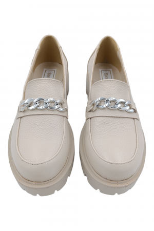 Pantofi mocasini damă, piele naturală bizon, ornament lanț, bej. SANDALI [3]