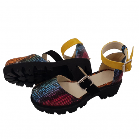 Sandale dama fara toc, piele naturala, doua barete late cu catarame, talpa usoara, crampoane, imprimeu sarpe colorat, Sandali [4]
