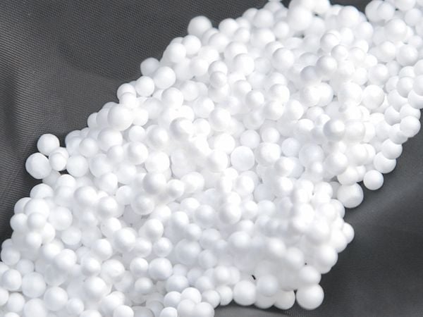 300 L pouf FUZZY EPS 10 cm 60 cm White [1]