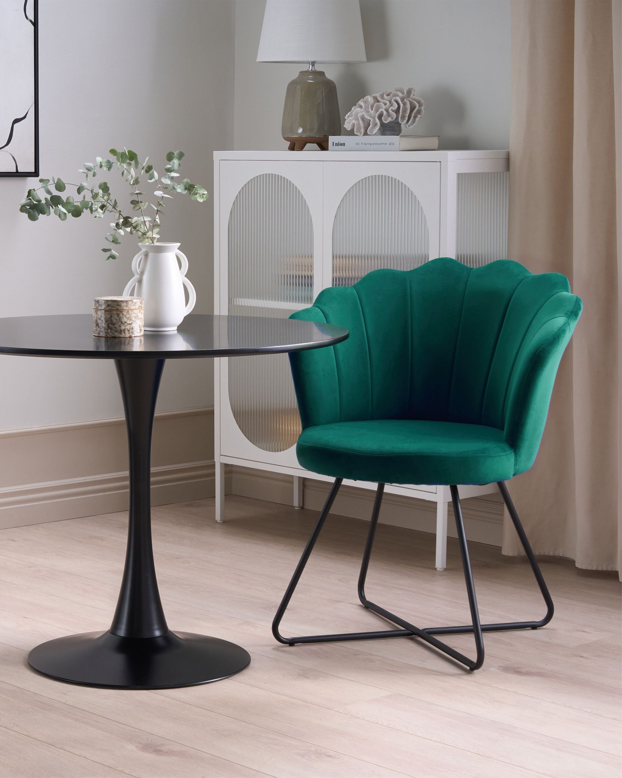 Armchairs - LOVELOCK Armchair Green Velvet emerald
