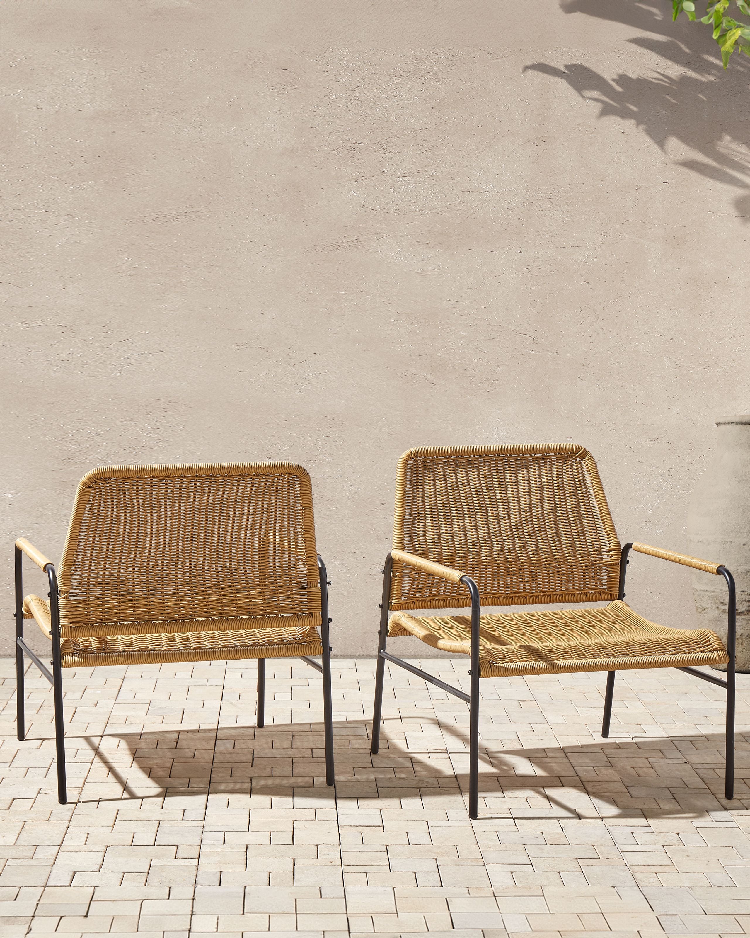 Fotoliu - Set of 2 garden chairs PRASIMO Synthetic rattan Natural