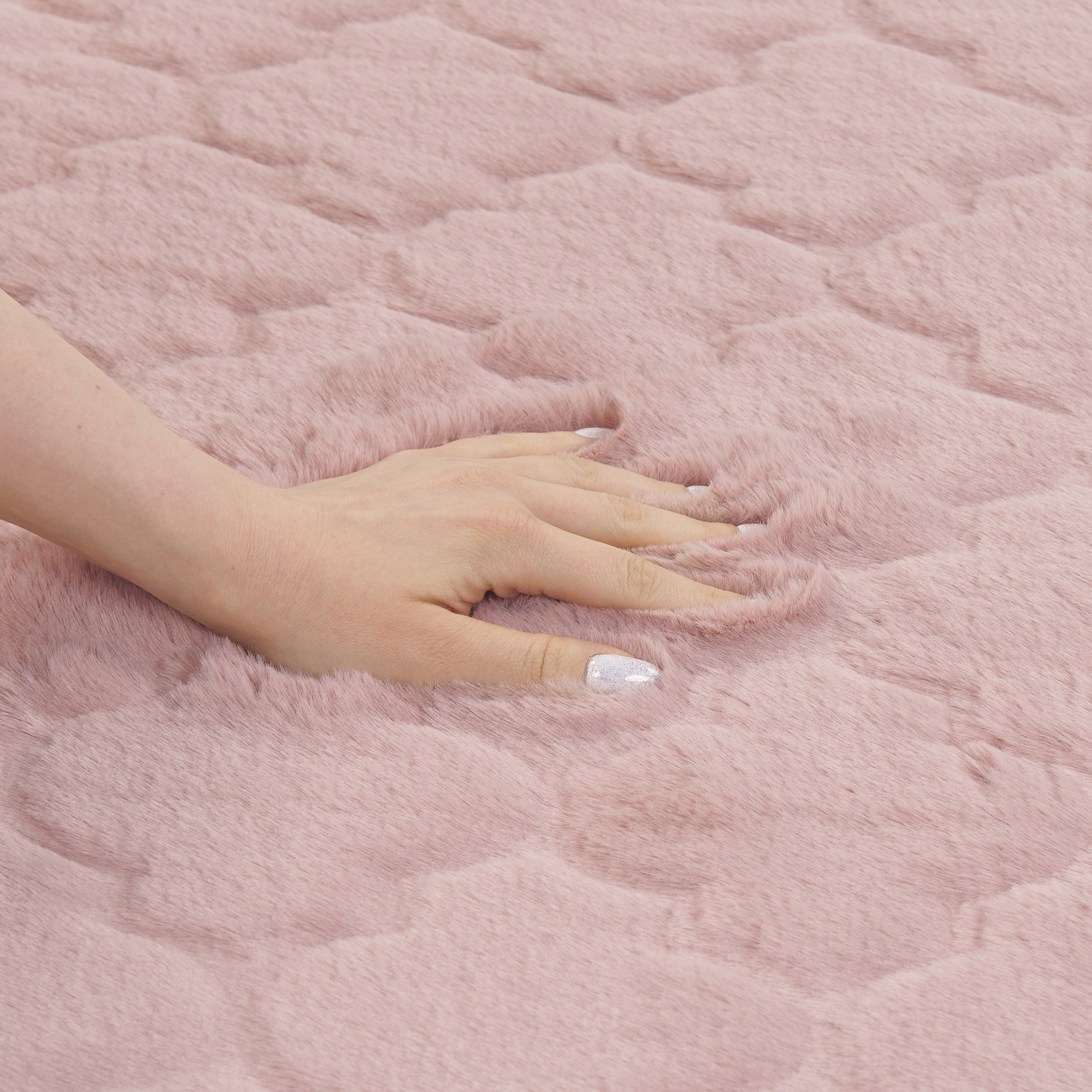 Faux fur rug GHARO Pink 160 x 230 cm [5]