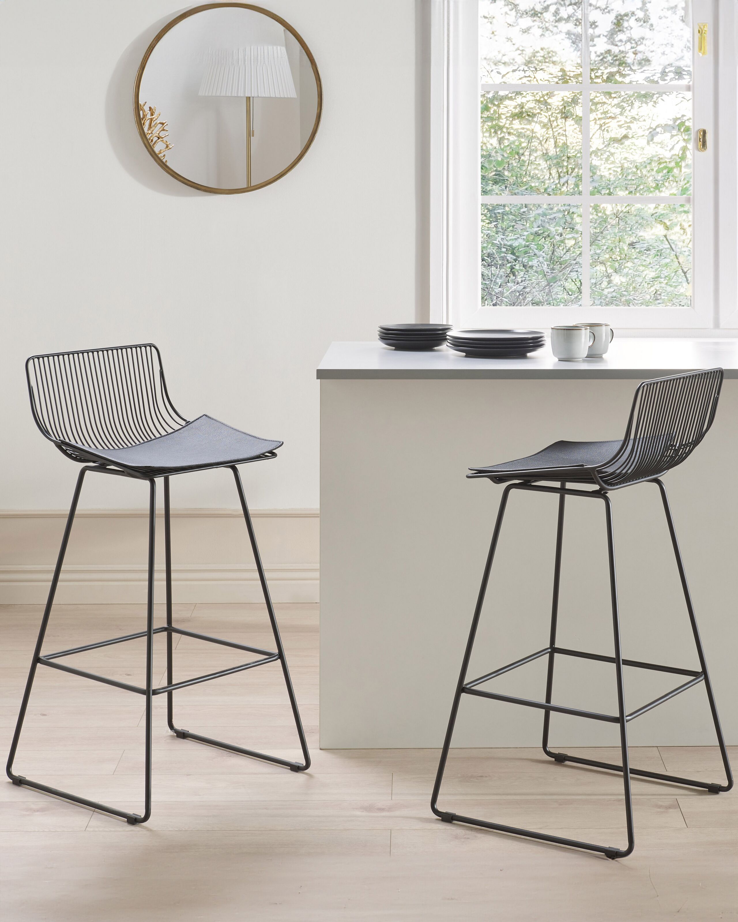 Set of 2 Bar Chairs FREDONIA Metal Black [1]