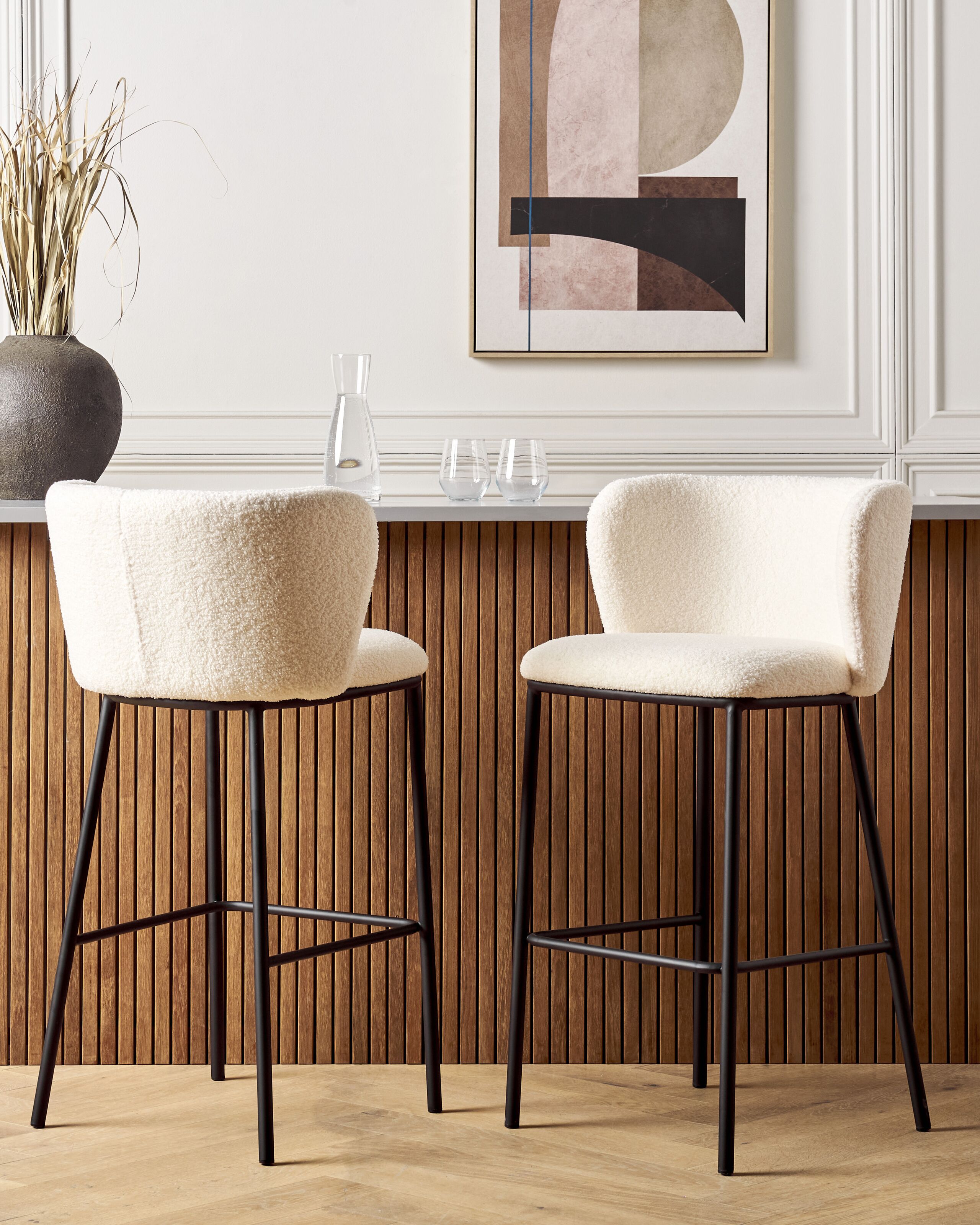 Set of 2 MINA bar stools Boucle White [1]