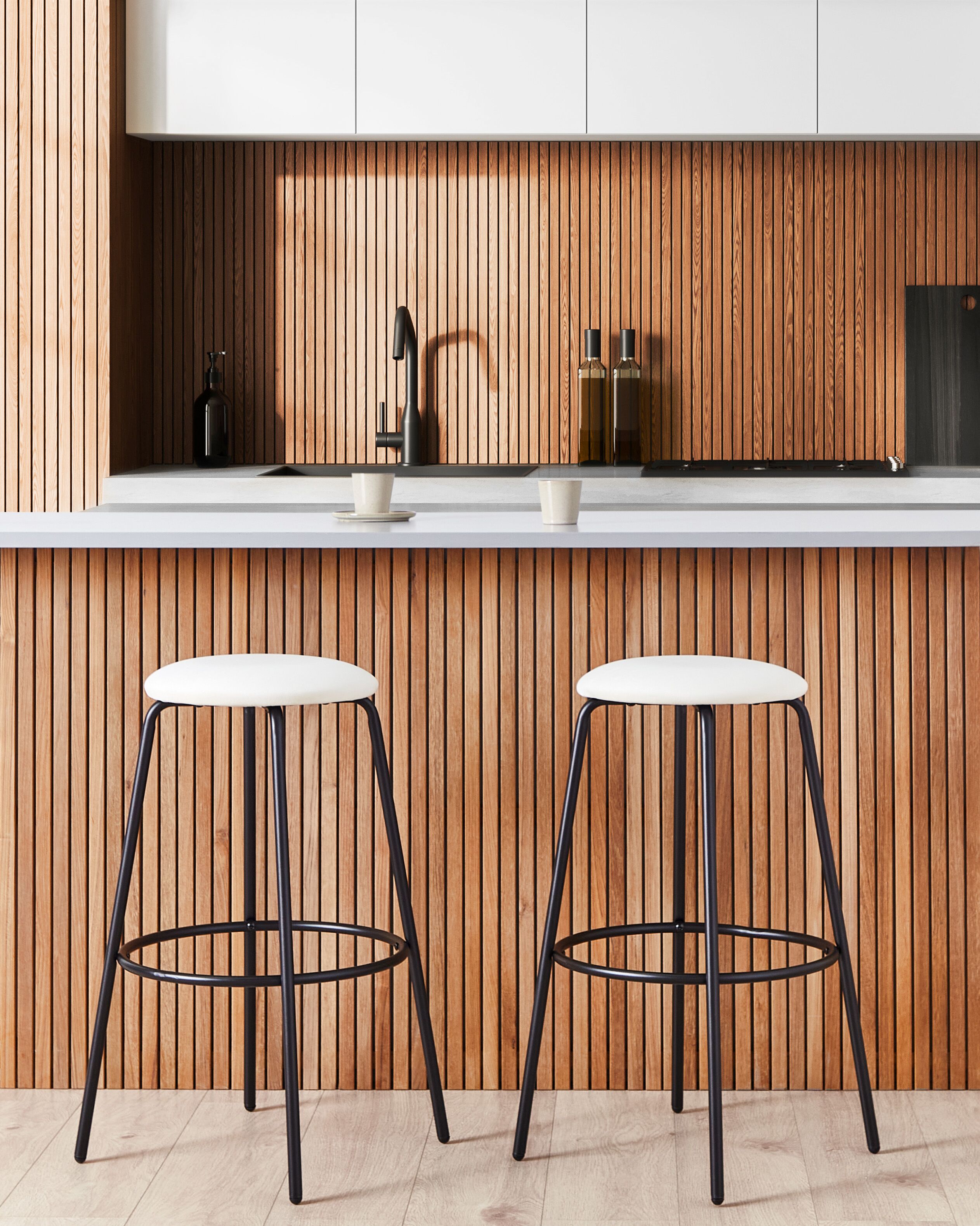 Scaun de bar - Set de 2 scaune de bar MORTON Catifea Alb-murdar