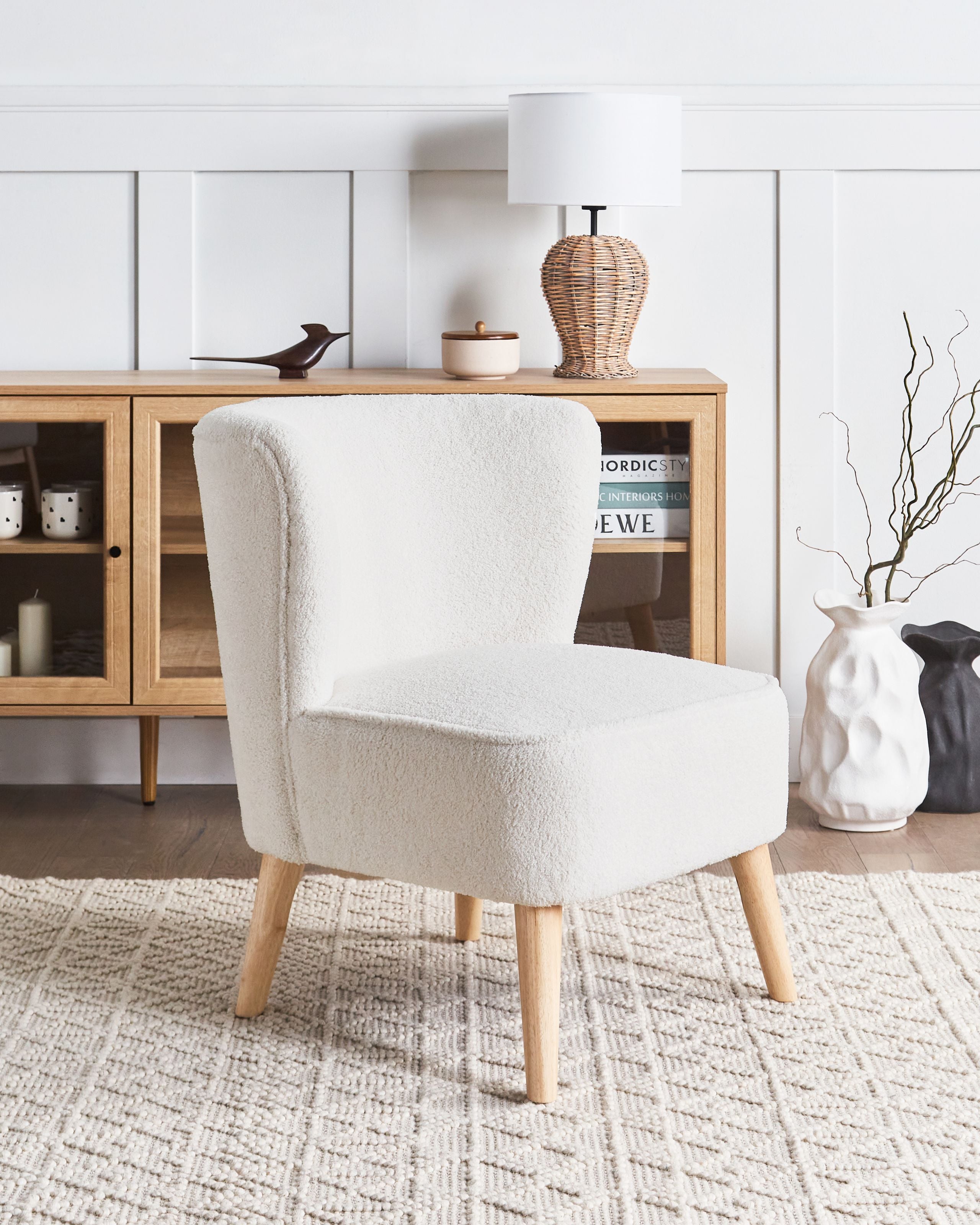 Fotoliu - ALVEN Boucle armchair Off-white