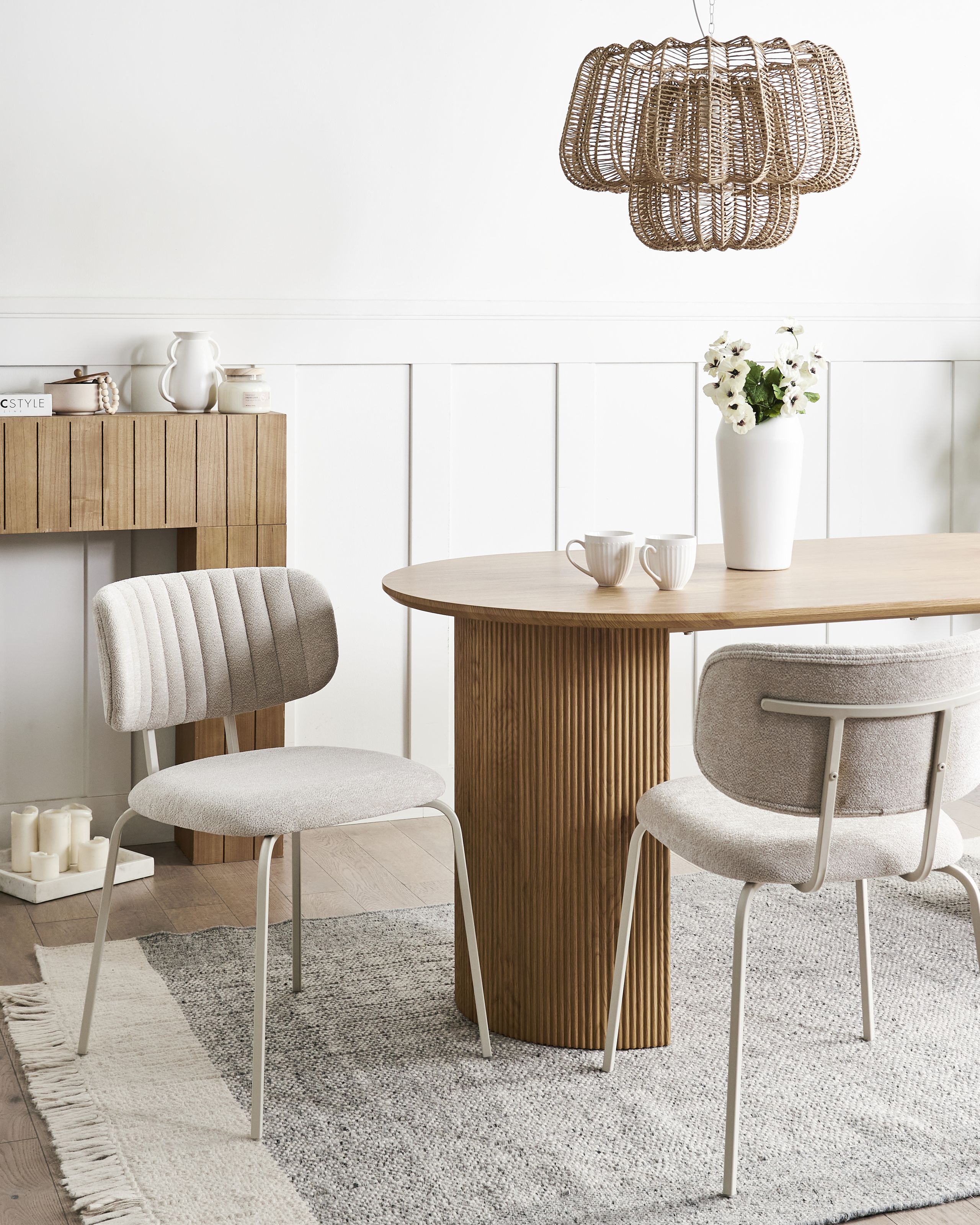 Scaun dining - Set de 2 scaune dining IRINS Chenille Bej deschis