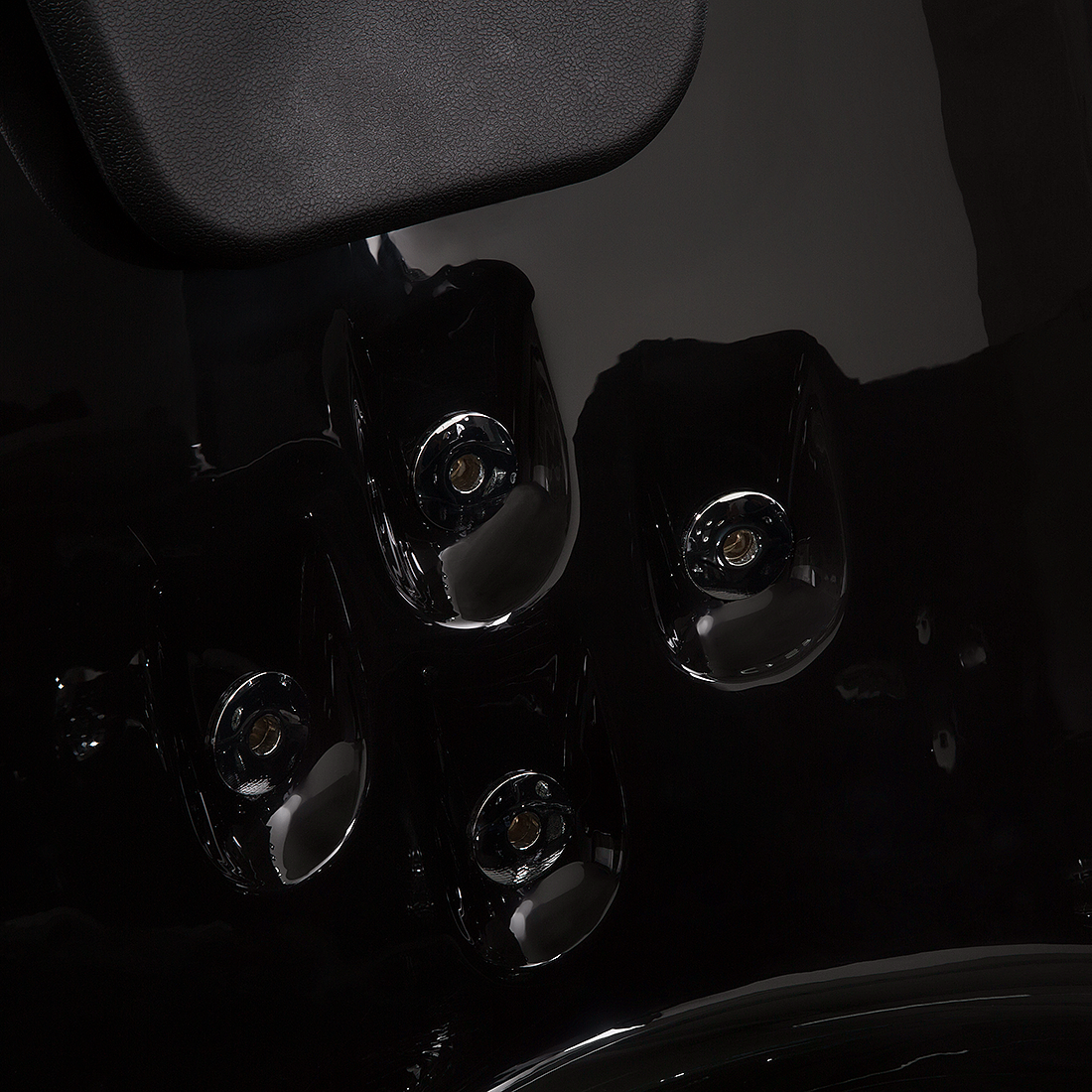 Corner LED bathtub with hydromassage MARTINICA 214 x 155 cm Black [8]