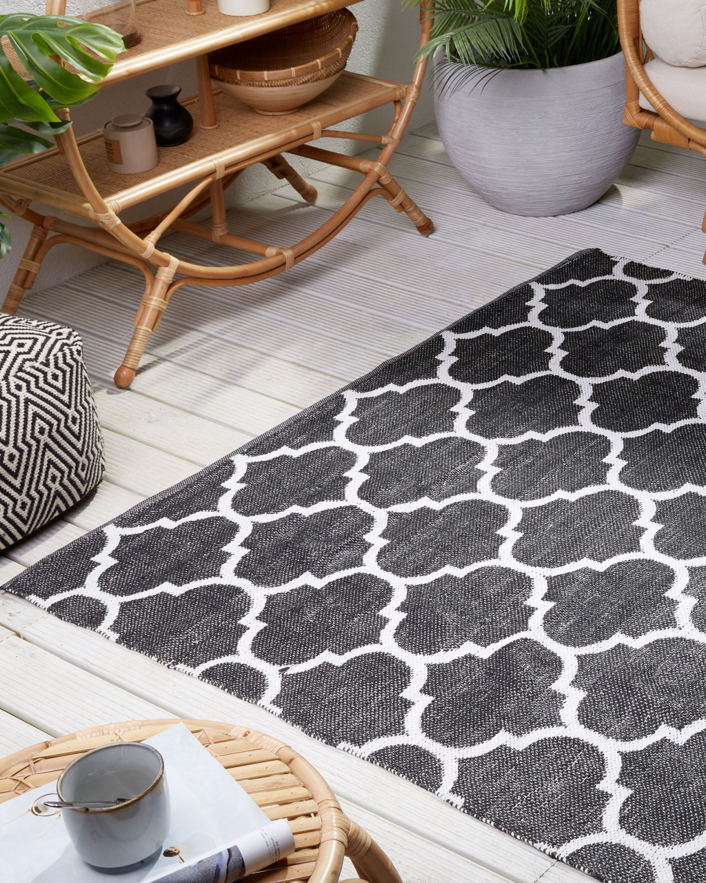ALADANA Outdoor Rug Black/White 140 x 200 cm Reversible [1]