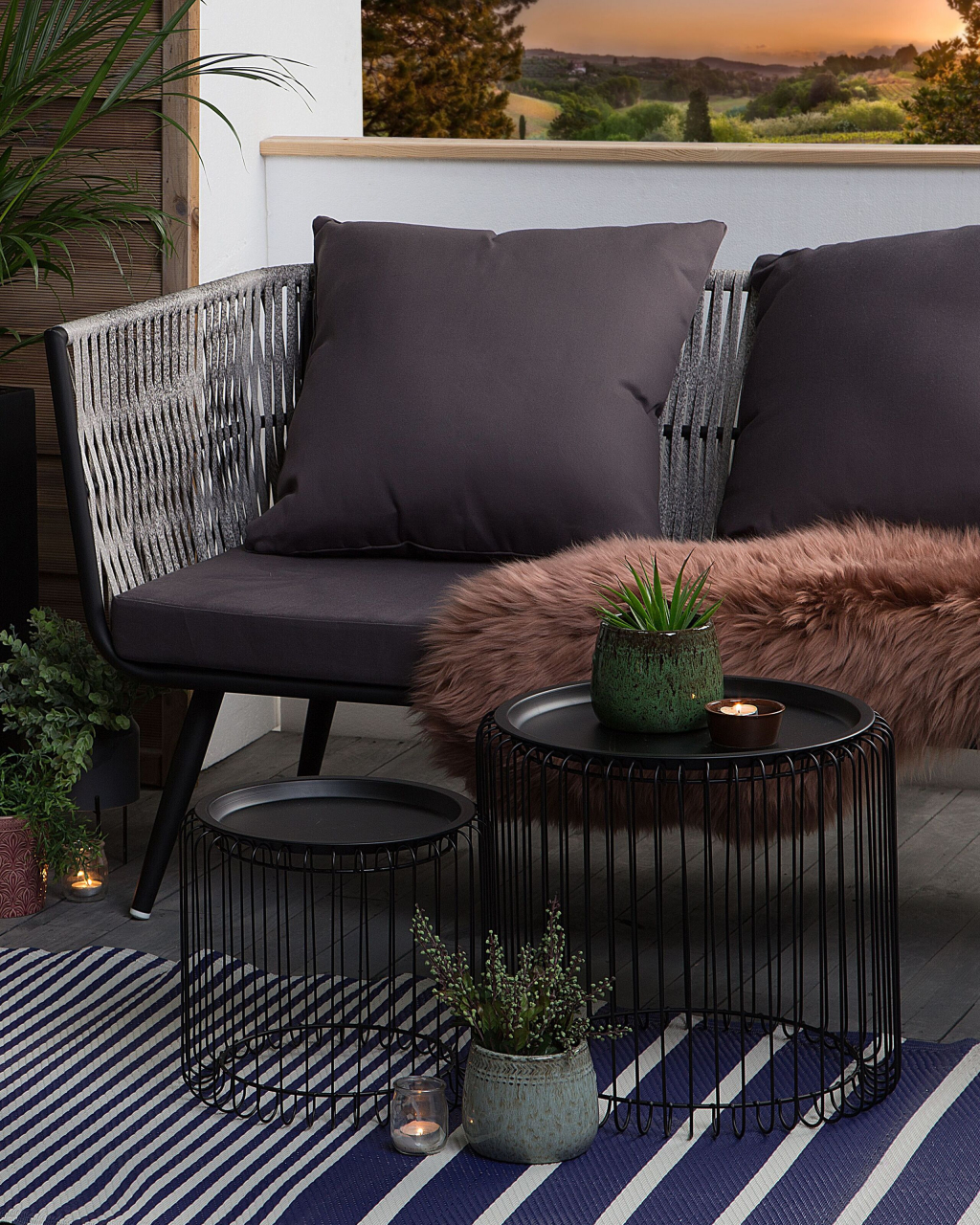 Outdoor rug HALDIA Navy Blue 90 x 180 cm [1]