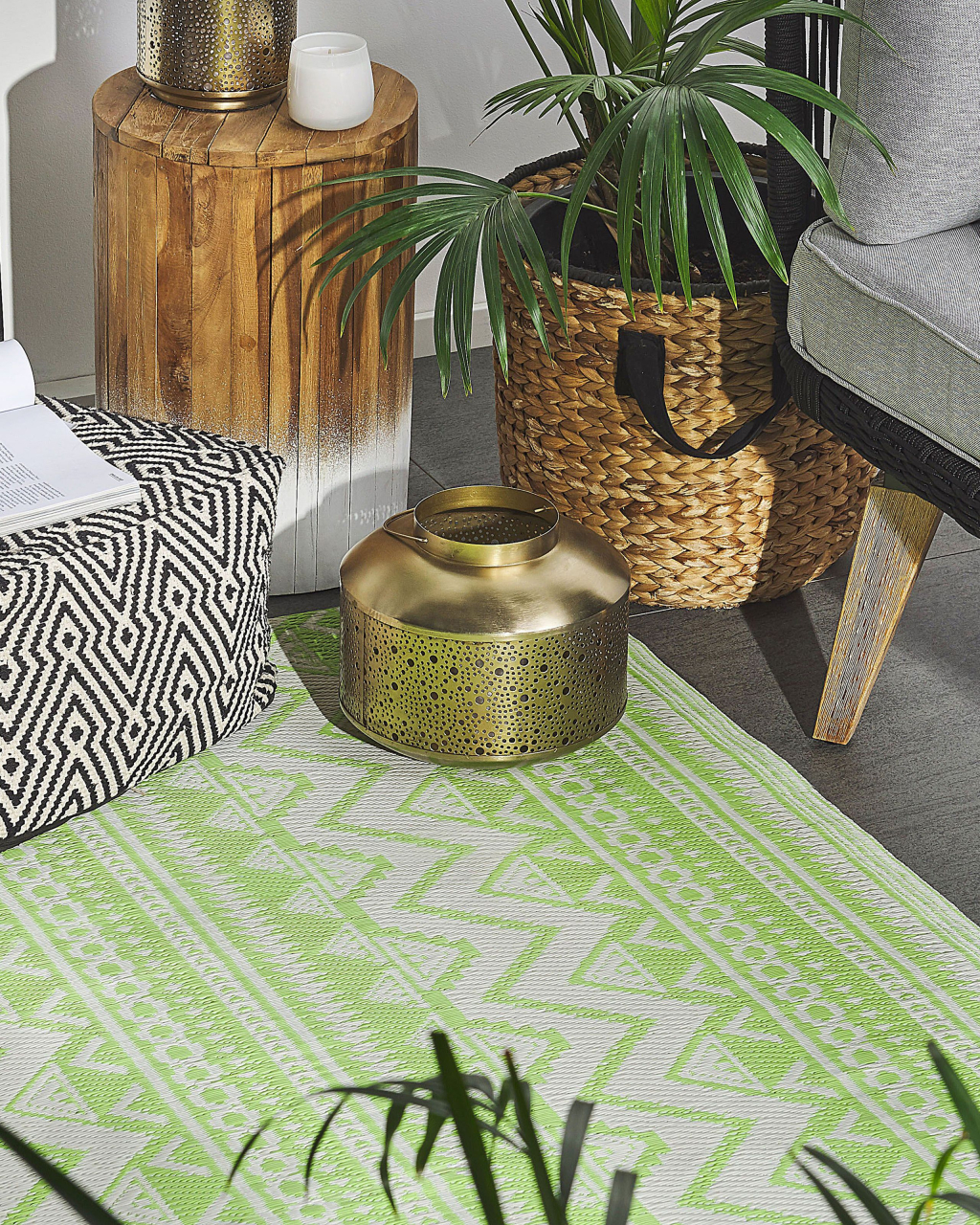 Outdoor rug NAGPUR Light green 120 x 180 cm [1]