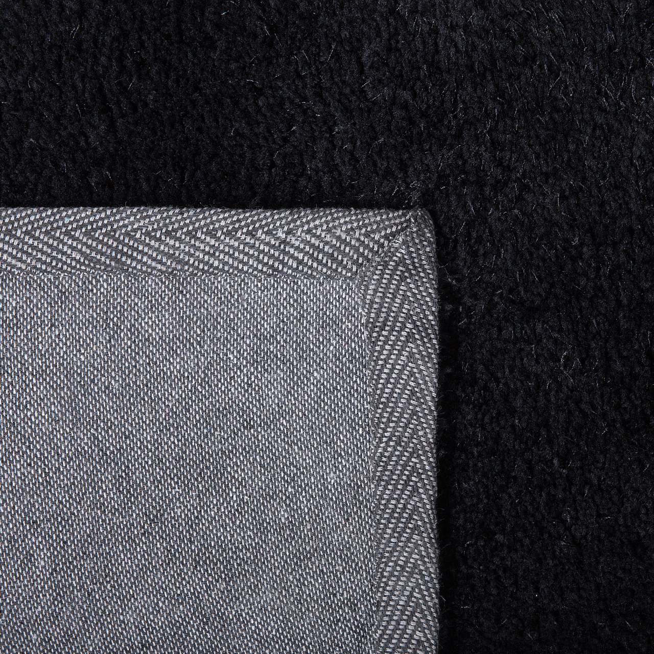 Covor shaggy DEMRE Negru 200 x 200 cm [5]
