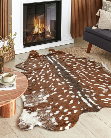 Covor din blană de oaie - KNOLL Faux Fur Rug Brown 150 x 200 cm