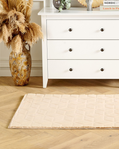 Covor cu fir lung - THATTA Beige faux fur rug 80 x 150 cm