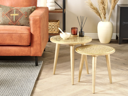 Mese - Set de 2 mese laterale NARRA Lemn de mango Auriu