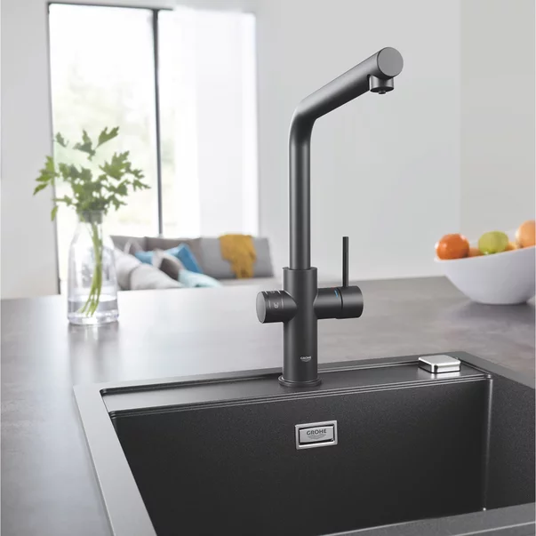 Baterie bucatarie Grohe Blue Home pipa tip L si Starter Kit negru mat [3]