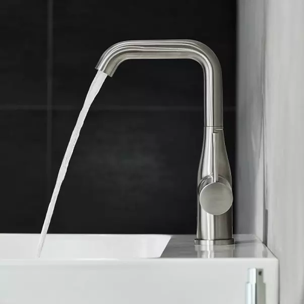 Baterie lavoar Grohe Essence L cu ventil Pop-Up crom periat Supersteel [1]