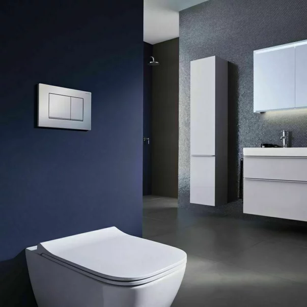 Pachet vas wc suspendat Geberit Smyle, capac softclose si set dus igiena intima auriu cu baterie incastrata Rea Loop [5]