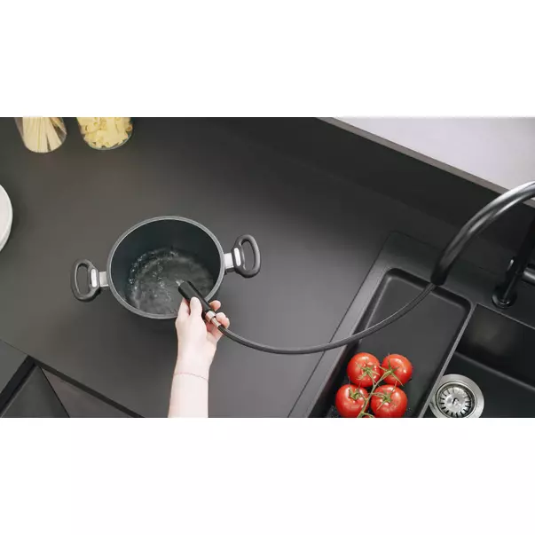 Baterie bucatarie cu dus extractibil Hansgrohe Talis M54 210 negru cu 2 tipuri de jet [4]