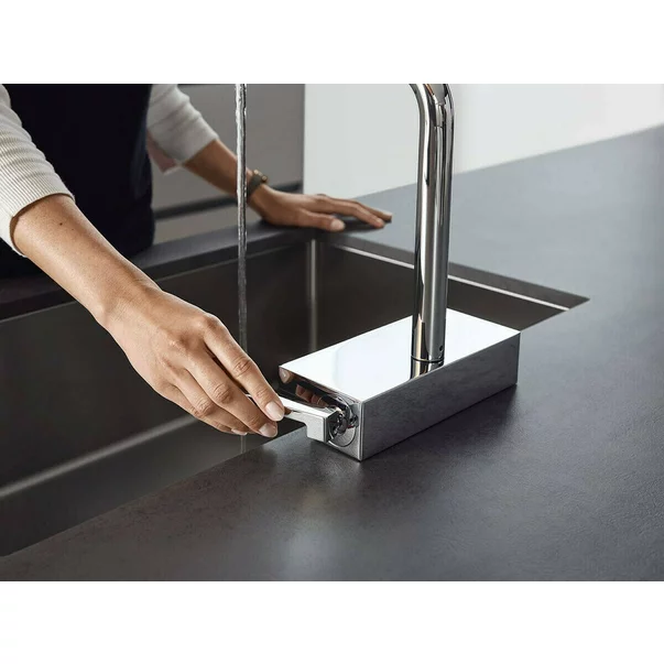Baterie bucatarie cu dus extractibil 3 jeturi Hansgrohe Aquno Select M81 170 crom [4]