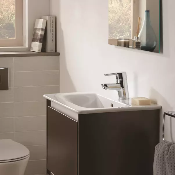 Dulap suspendat pentru lavoar maro inchis lemn Ideal Standard Connect Air 50 cm [3]