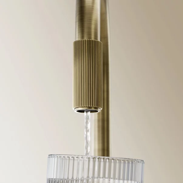 Baterie bucatarie cu dus extractibil Omnires Switch compatibila cu sistem filtrare apa finisaj bronz antichizat periat [1]
