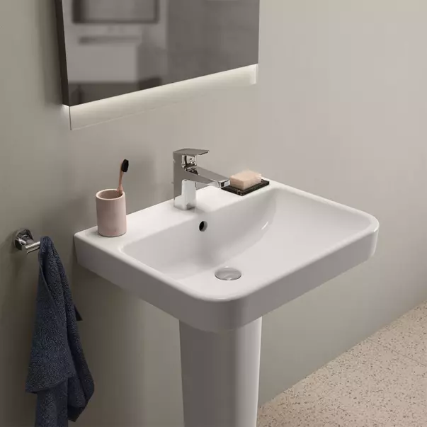 Lavoar suspendat Ideal Standard i.life B alb lucios 55 cm cu orificiu baterie si preaplin [5]