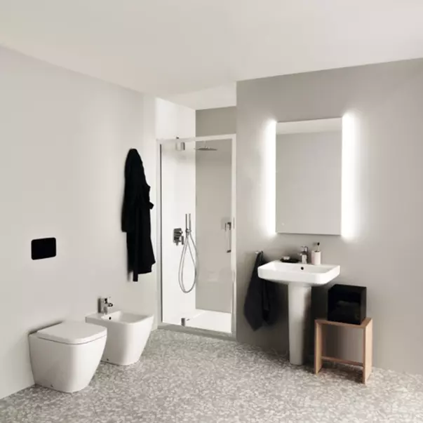 Vase wc suspendate - Vas WC pe pardoseala Ideal Standard i.life B alb SmartGuard BTW rimless