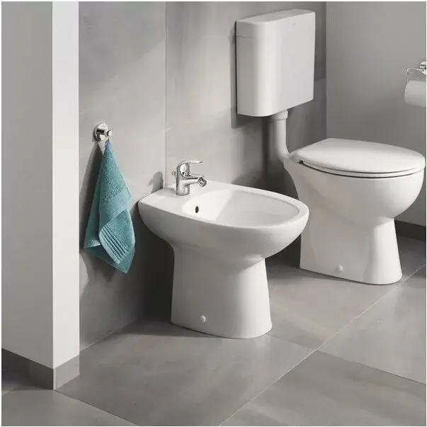 Bideu pe pardoseala Grohe Bau Ceramic alb lucios [2]