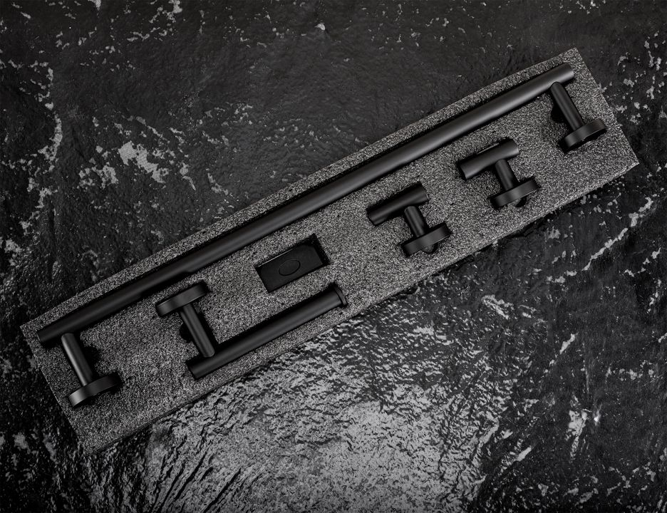 Set accesorii pentru baie Ari 4 piese negru [8]