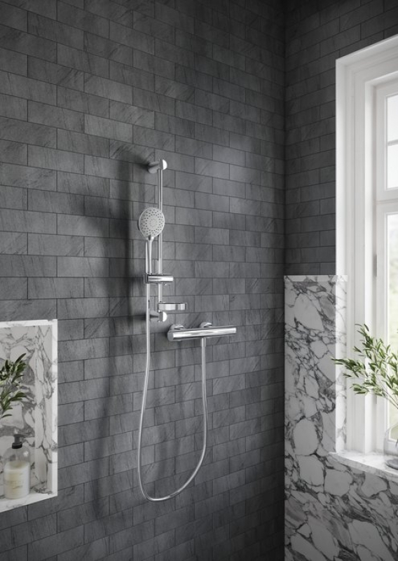 Set de duș Villeroy&Boch, Universal Showers, cu bară, portsăpun, pară duș și furtun, negru mat [3]