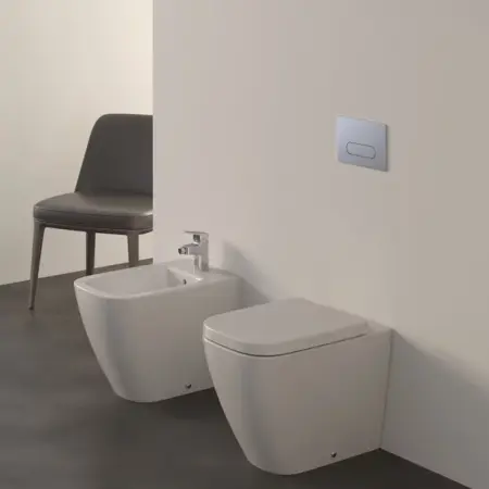 Capac WC Ideal Standard I.life B alb [1]