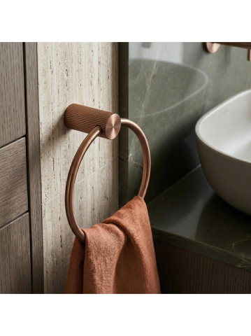Cuiere si suporturi prosoape - Cuier baie tip inel Rea Ring Solo 64106 cupru periat 160x167x65 mm