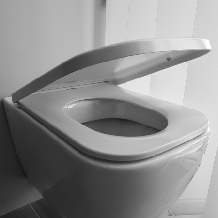 Set vas WC stativ Hatria, Bianca, back-to-wall, cu capac WC, rimless, alb [4]