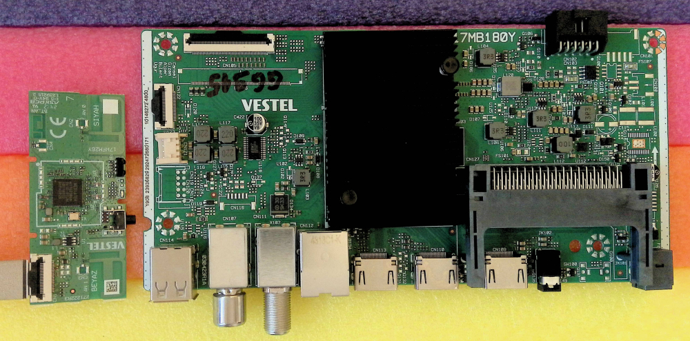17MB180Y + 17WFM26Y SMART 4K - pozitia GG175 GG915 [7]