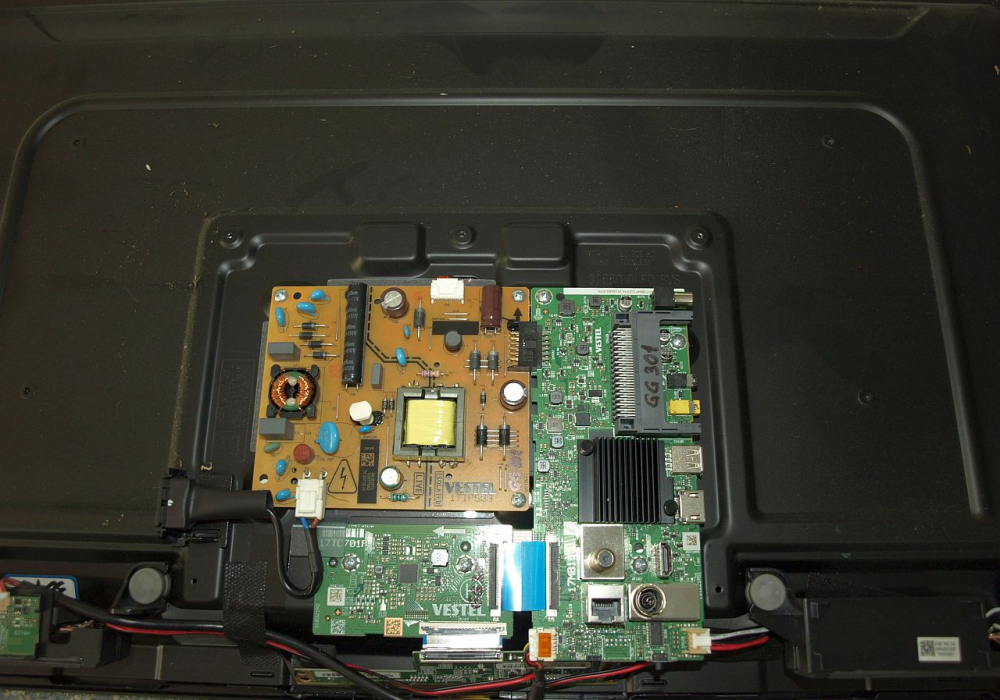 17TC701F + PT320AT02-5-XR-1 modul TCON OE ieftin - pozitia PX413 PX534 PX536 PX539 PX746 GG07 GG301 GG406 [3]