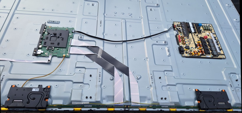 BN94-18398V = PONTUS_BUILT_IN BN41-03168A + BN59-1468A WCB737M - pozitia GG725 [4]