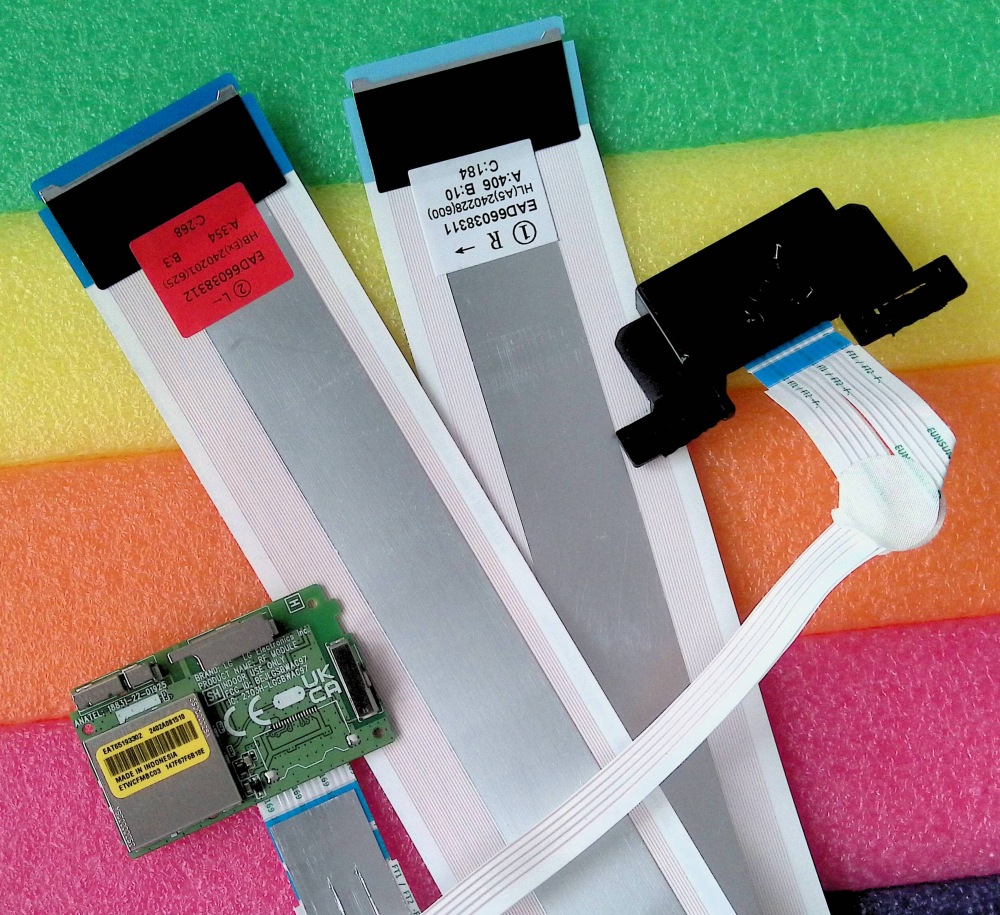 EBT67775703 = EAX70111903(1.0) + EAD66038311 EAD66038312 EAT65193302 ETWCFMBC03 LGSBWAC97 EBR3873420 - pozitia GG210 [2]