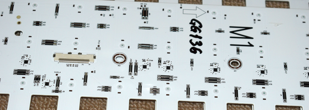 L1 = 40-FFQ9KL-DLB1AG + M1 = 40-FFQ9KM-DLB1AG + R1 = 40-FFQ9KR-DLB1AG - pozitia GG136 [8]