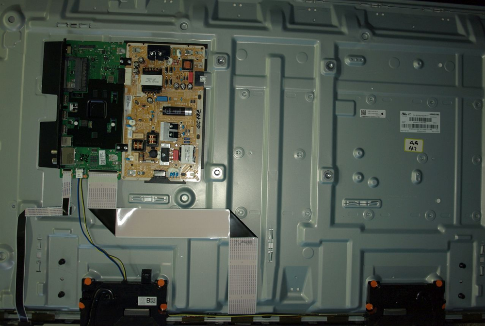 L1_DU7K_E0_CFM_L7(1) + L1_DU7K_E0_CFM_R9(1) R1.1_XAK_100_7pi  LM41-01145A / C  LM41-01146A / C - pozitia GG172 [10]