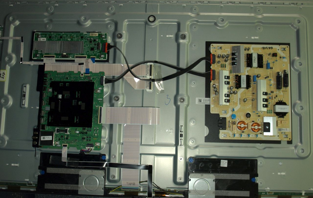 L1_Q80T_E0_FAM_S4(2)_R1.1_U5J_100_LM41-01026B - pozitia PX313 GG217 [7]